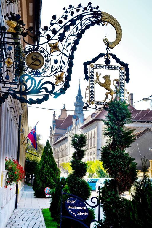 Hotel Slavia Salonta Ngoại thất bức ảnh